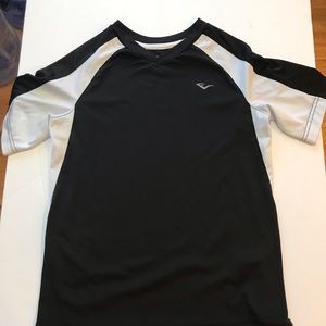 Boys everlast v neck